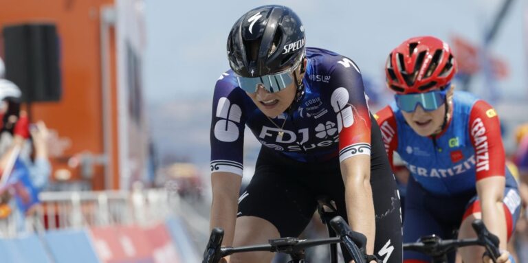 Ally Wollaston er den hurtigste i New Warm -UP for Cadel Evans Great Ocean Road Race