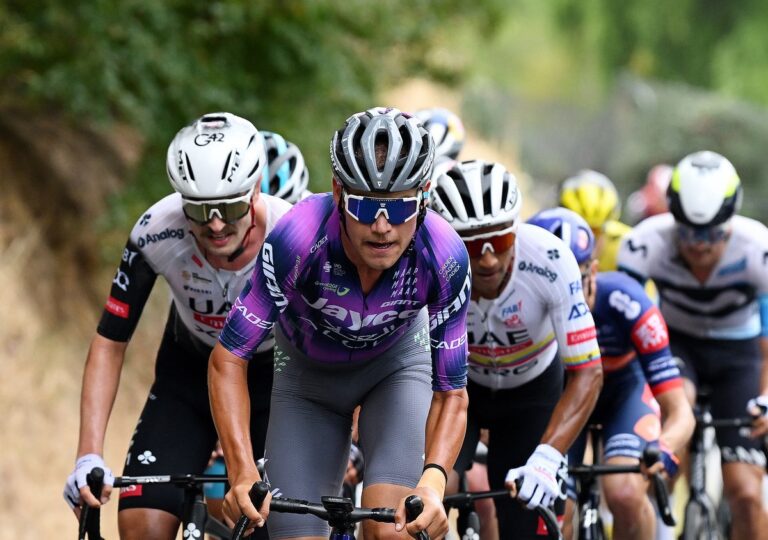'Vi havde store planer og klarede det ikke, men vi prøvede' – Jayco-AlUla går all in på Tour Down Under