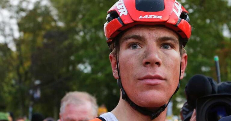 Crash With Lantern: Gegenkolb -holdkammerat på hospitalet