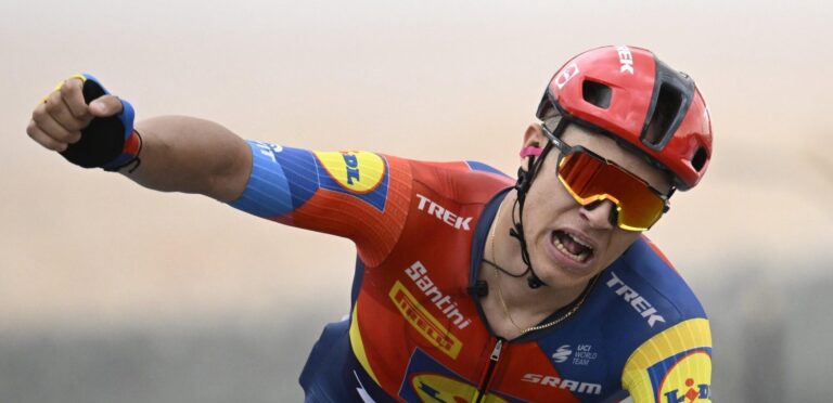 Ride vinder Jonathan Milan er 'bisarre træt' efter sprint af døende svaner i UAE Tour