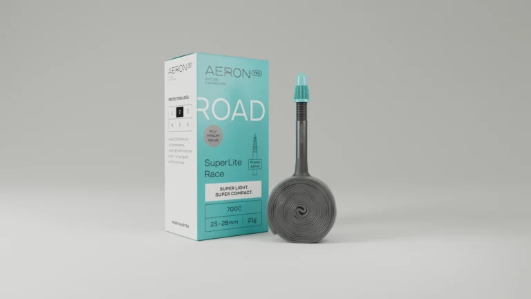 Aeron/TPU giver os superlight race -rør med aluminiumsventiler