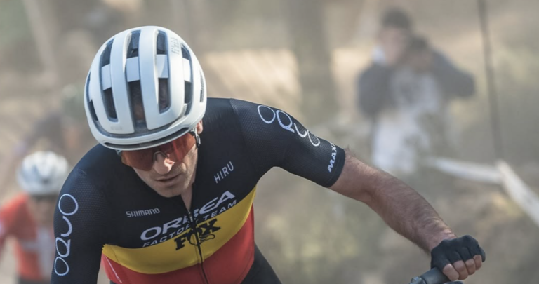 Spottet: Lancerer Fizik en mountainbike -hjelmlinie?