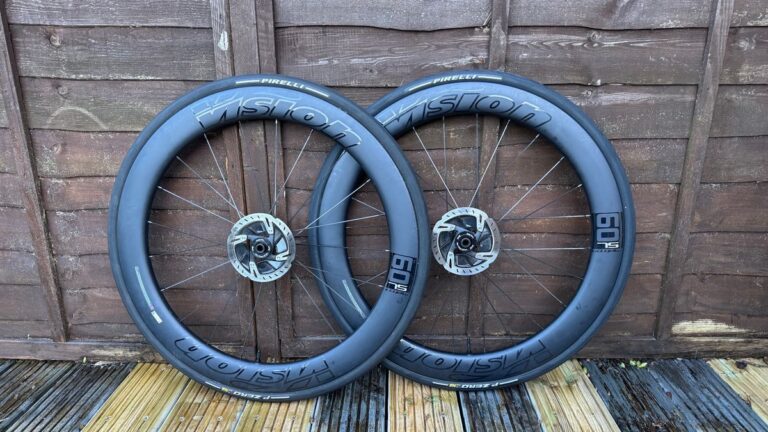 Vision Metron 60 SL Review: Ikke den letteste, men hurtige rullende og strålende stiv