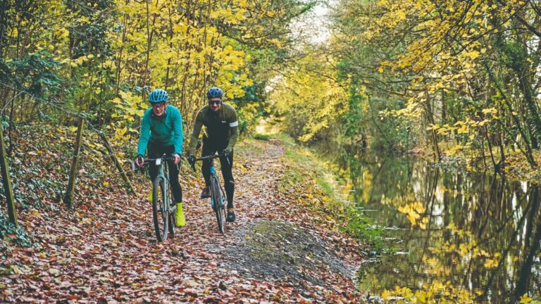 Jeg troede, at en tur med en 66-årig bedstemor ville være let, men hun faldt mig som en sæk med spuds-jeg havde undervurderet en cyklist i verdensklasse