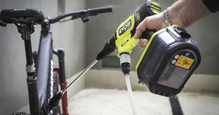 Batteri Højtryksrenser i testen: Ryobi One+ Ezclean