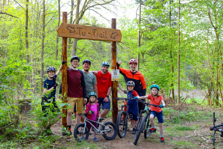 Bikeefest Kulmbach 2025: Indvielse af Bierstadt -stierne