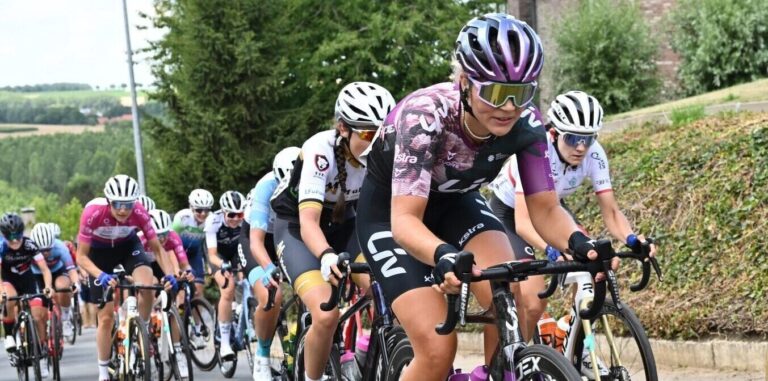 Amber van der Hulst vender tilbage til Peloton efter en vanskelig periode