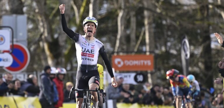 Almeida uddeler leder Vingegaard Tik i Paris-Nice: “Jeg kan vinde denne runde”