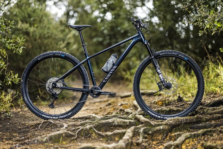 Grand Canyon genstarter en mere dygtig, stadig overkommelig legering MTB hardtail til alle ryttere