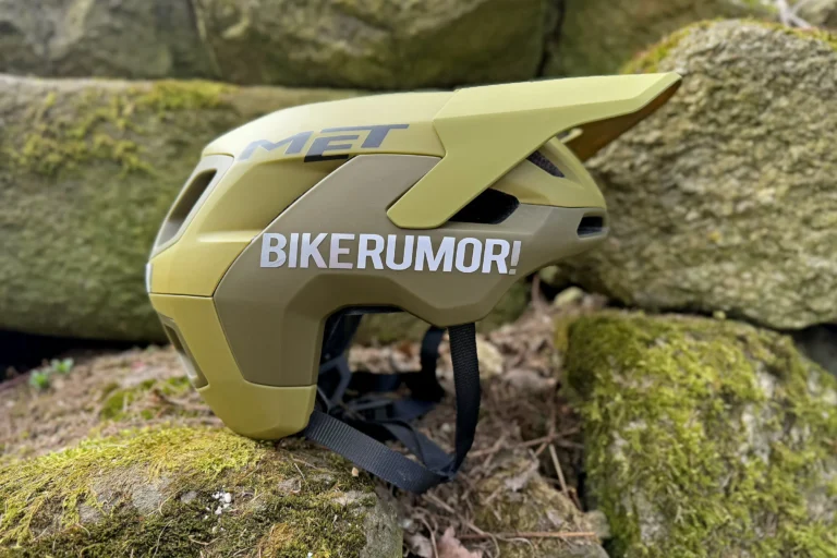 Første kørsler: Met Revo Mountain Bike Helmet tager både afkøling og sikkerhed til nye højder