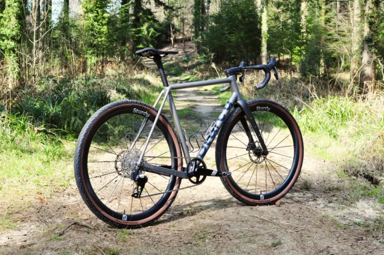 Robuste cyklusser tilbyder nye “Off The Peg” SC-G Titanium Gravel Frameset