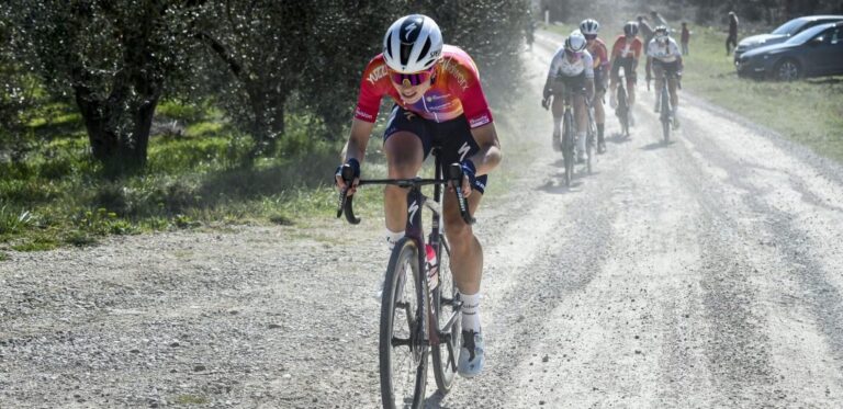 Eksempel: Strade Bianche Donne 2025 – Nu en sejr for en favorit?