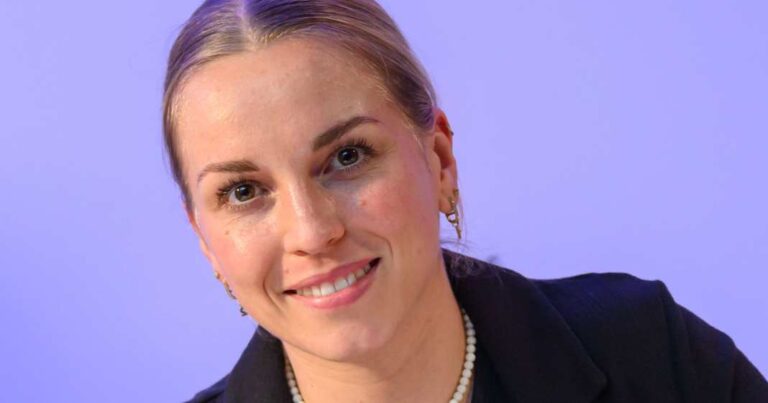287.03 Euro for EM Gold: Bahnrad -stjerne Emma Hinze kræver højere præmiepenge