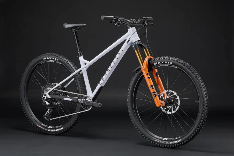 Begyndelsesopdateringer Ny Meta HT V3 Affordable Alloy All-Mountain Trail Hardtail