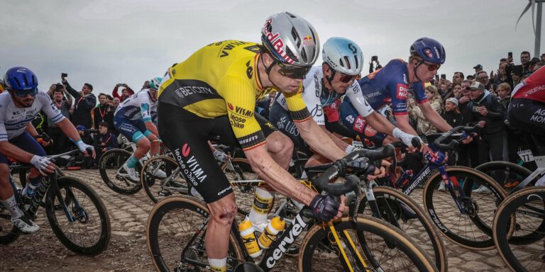 Wuyts trækker 'hård konklusion' over Van Aert: “I denne fase kan du ikke længere tale om de store tre”