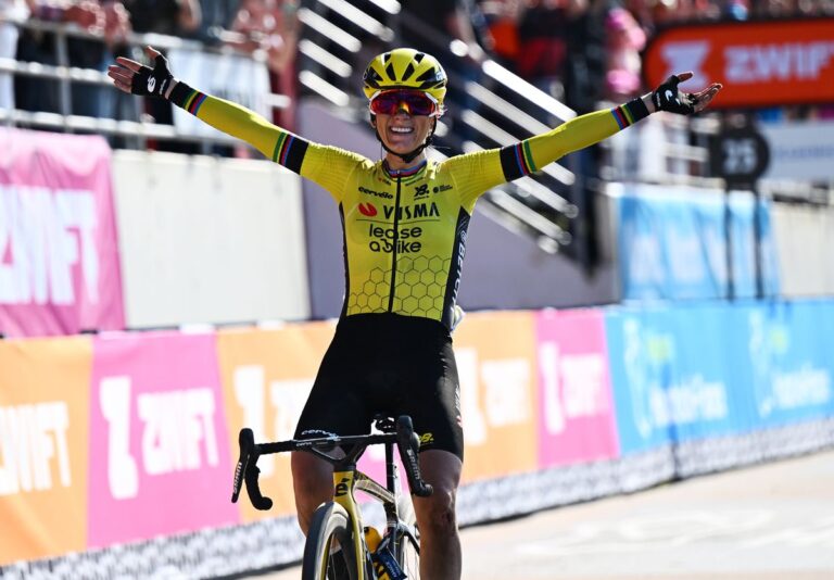 Pauline Ferrand-Prévot tager en sensationel hjemmesejr på Paris-Roubaix Femmes