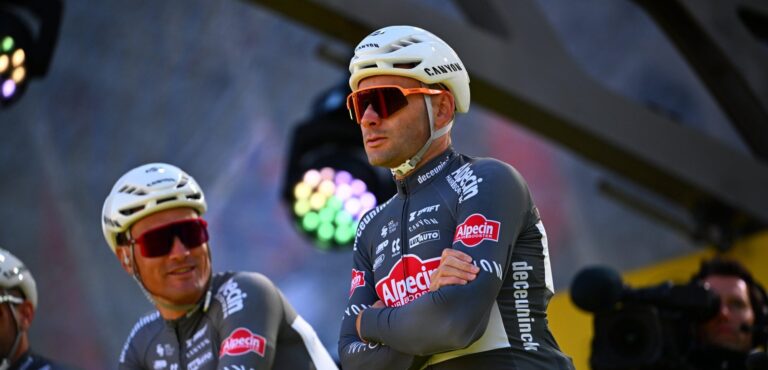 “Mathieu van der Poel klagede over smerter i skulderen”