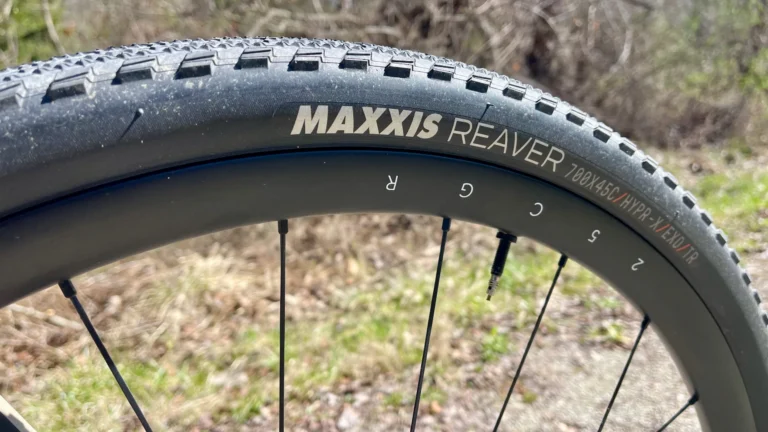 Anmeldelse: Første kørsler på Maxxis Reaver 45mm Hypr-X Gravel Tire's nye gummi