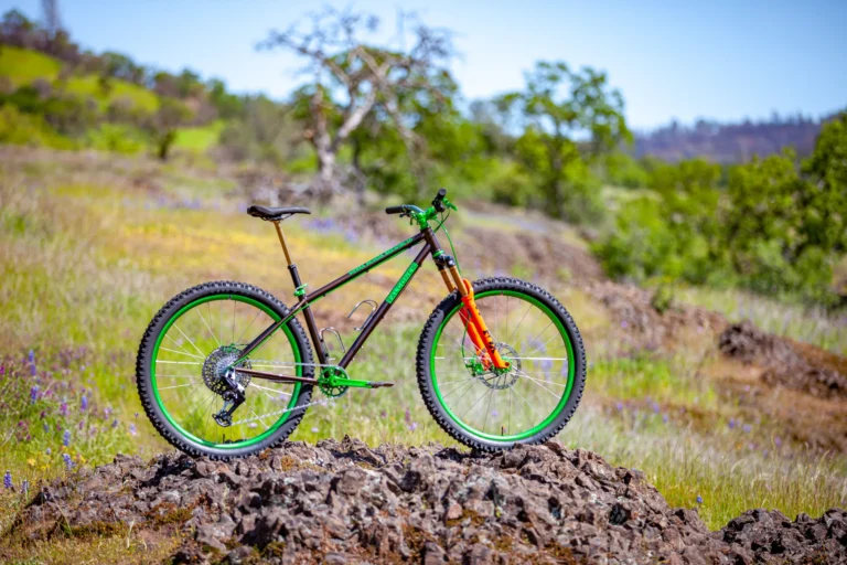Sierra Trailblazer: Vind en en-til-en-slags cykelstøttestier og bedring i den mistede Sierra