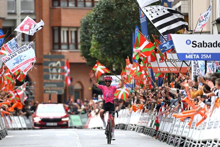 Itzulia Basque Country: Ben Healy Solos til sejr på scenen 5