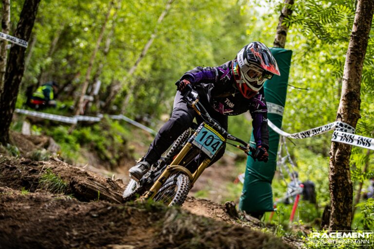 IXS Downhill Cup 2025 #1 – WILLINGEN: Four Seasons, A Race