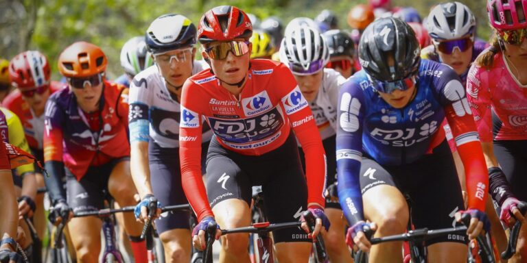 Fulling giver ekstra glans til rød sweater med sejr i den endelige Rit Vuelta Femenina, van der Breggen tredje