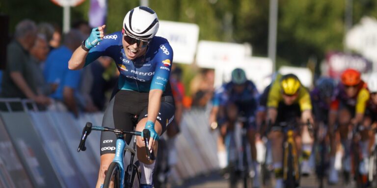Nienke Veenhoven sprinter den hurtigste i Simac Omloop der Kempen Ladies, men April Tacey passer til Peloton