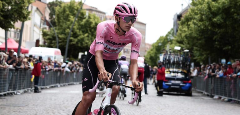 Tror Isaac del Toro på Giro d'Italias sidste sejr? “Hvorfor ikke”