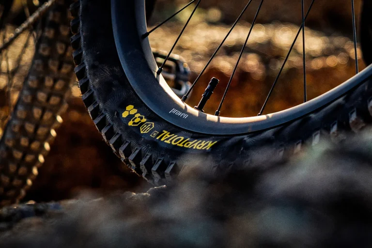 Hunt falder nye beviste carbon enduro MTB -hjul, hævdede at være den stærkeste tilgængelige