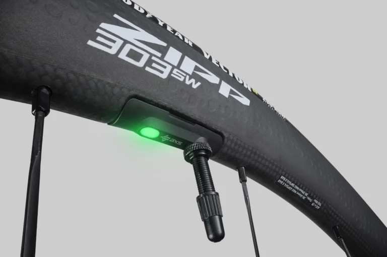 Helt nye Zipp 353 NSW & 303 SW Aero Carbon Road Wheels Integrer AXS-tryksensorer