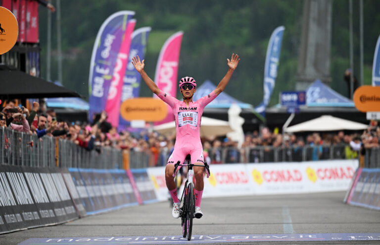 Isaac del Toro rebounds for at vinde Giro d'Italia fase 17 for at øge den samlede føring