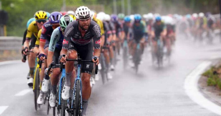 Italien Tour- Giro: ARM og hoftebrud på Radprofi Juri Hollmann
