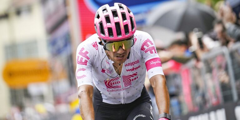 Tour 2025: EF Education-Easypost ser leder Richard Carapaz droppe ud