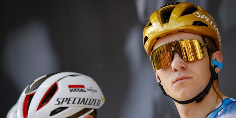 Plough Mates imponeret over 'alvorligt baktalende' Evenepoel: “Remco flyver igen”