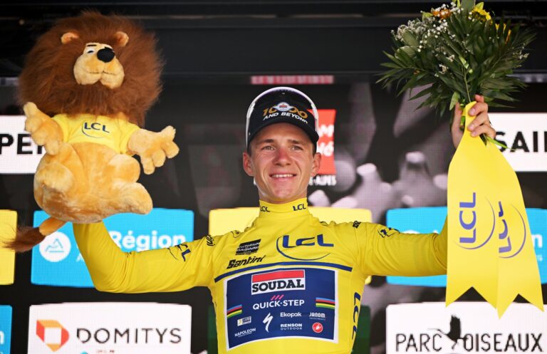 Remco Evenepoel flyver til sejr til Time Trial på scenen 4 i Critérium du Dauphiné, overtager race bly