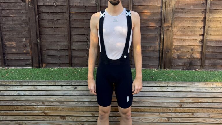 Q36.5 Unik Pro Bib Shorts Review: Obdanært dyrt, men et virkelig forbløffende stykke sæt