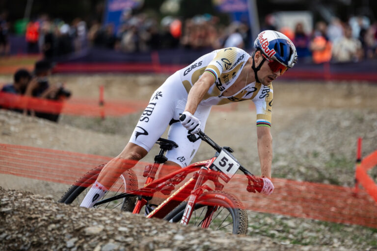 Tom Pidcock Conquers 'Home' Cross-Country Race in Andorra Round of UCI Mountain Bike World Series