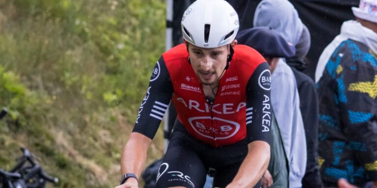 Kévin Vauquelin bryder Frankrig Bone efter Tour de France -ulykke