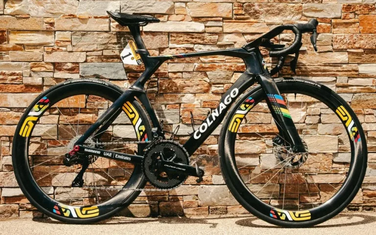 Pro cykelprofiler: Tadej Pogacar's Colnago yrs