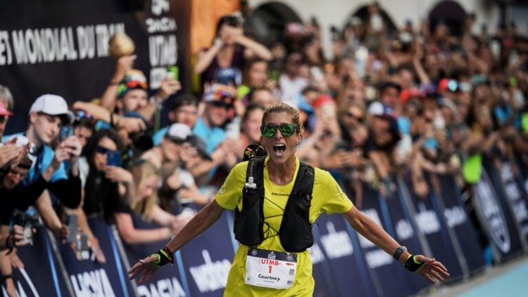 Ultra-løbende legende Courtney Dauwalter tager på cykling: 'Jeg elsker at være en nybegynder overhovedet!'