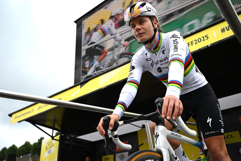 'Den sjove faktor mangler' – Lotte Kopeckys kampe fortsætter på fase 2 i Tour de France Femmes