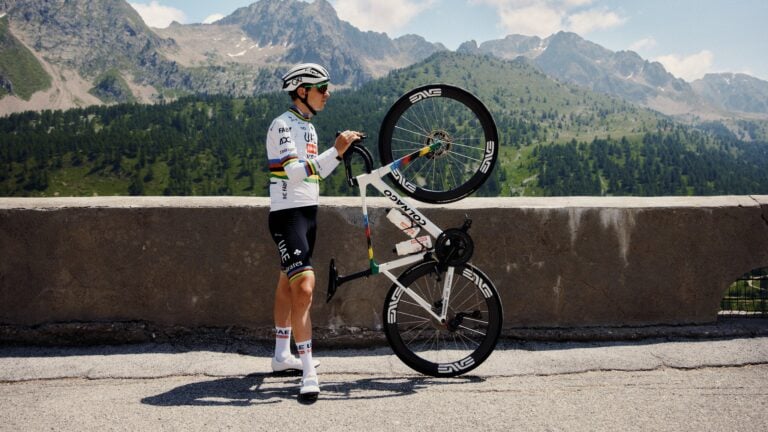 'Hjulet, som Tadej bad om' – Enve frigiver officielt nye SES 4,5 Pro -hjulsæt foran Tour de France