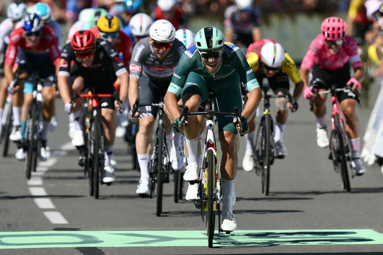 TOUR DE FRANCE Fase 9 Live – Kan nogen stoppe Milanos anklager mod Green Jersey på en anden Sprint -finish?