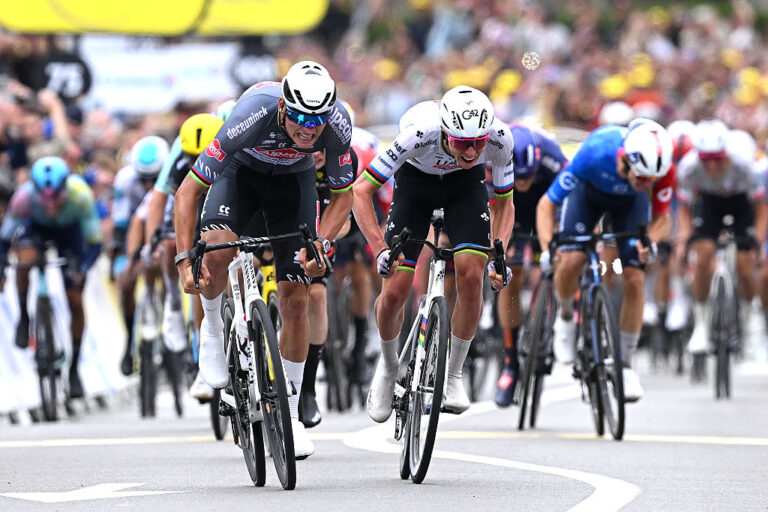 Er det april eller juli? – Åbningsweekend for Tour de France tilbyder to dage med klassisk racing – Analyse