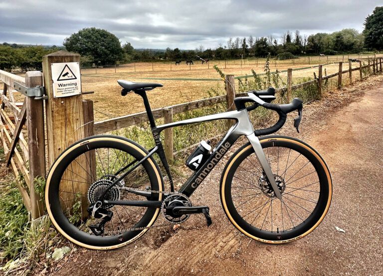Cannondale Synapse Lab71 er den udholdenhedscykel, du måske ønsker at sprænge på, men er det den, vi ville gå efter?