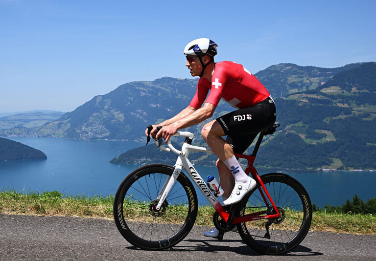 'Det miljø kan skubbe mig til det næste niveau' – Stefan Küng går hjem med flytning til det schweiziske team Tudor Pro Cycling