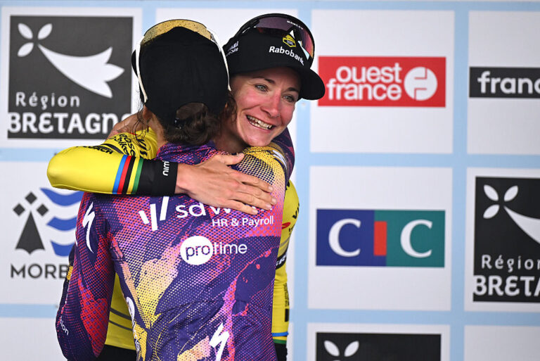 Marianne din tager anden gang, da klassisk lorient-agglomeration ser alt-dandsk podium