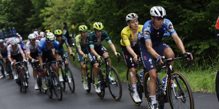 Mikel Landa er skuffet over Remco Evenepoel: “Det gør mig meget trist”