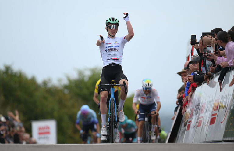 Tour du Limousin-Périgord Fase 3: Paul Lapeira hævder sejren i Masseret