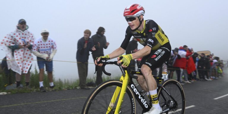 Visma top favorit i Vuelta, UAE bruger taktik med to ledere